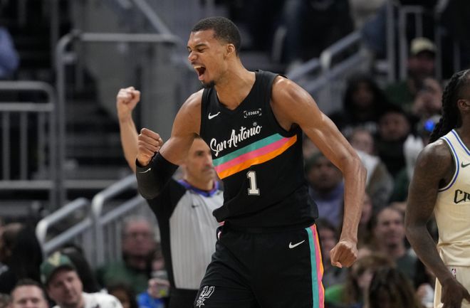 开拓者G1惨败马刺 杨瀚森或成翻盘关键