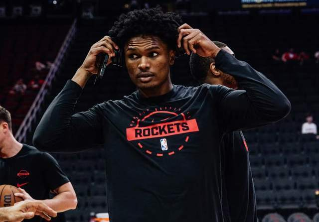 阿门汤普森爆发23+12+8助攻 火箭队顶薪续约引热议