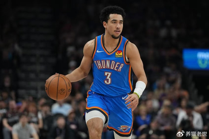 马刺双杀东部前二雷霆保持六连胜领跑联盟